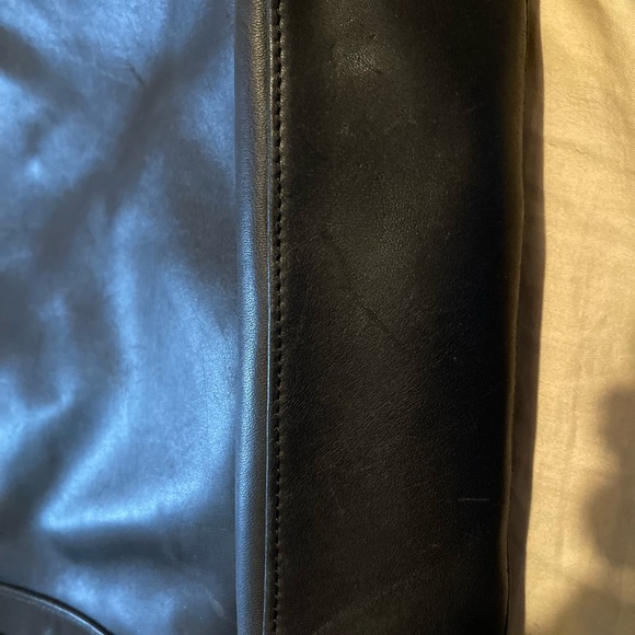 Authentic Coach Map Sack. This is a heavy thick black leather bag. - Picture 10 of 11